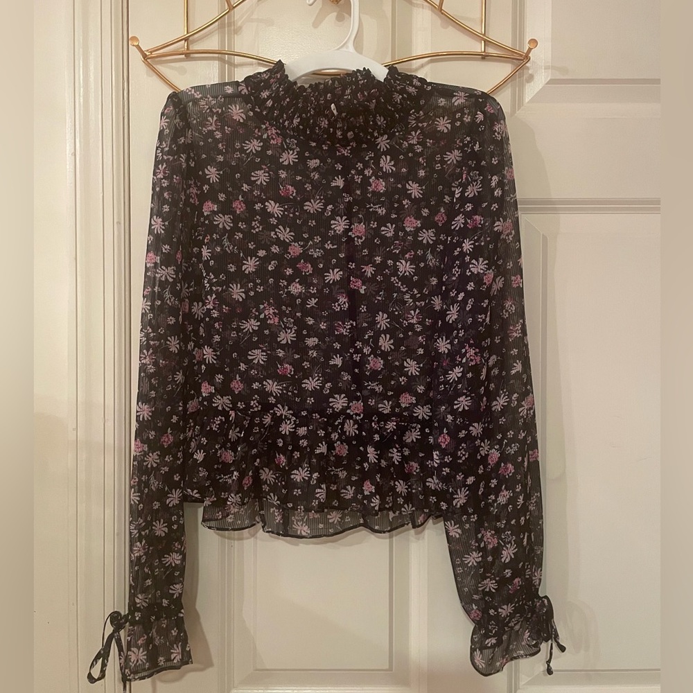 BCBG Generation Pink / Black Floral Top